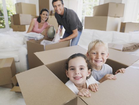 Clean and organised storage units in Friernbarnet